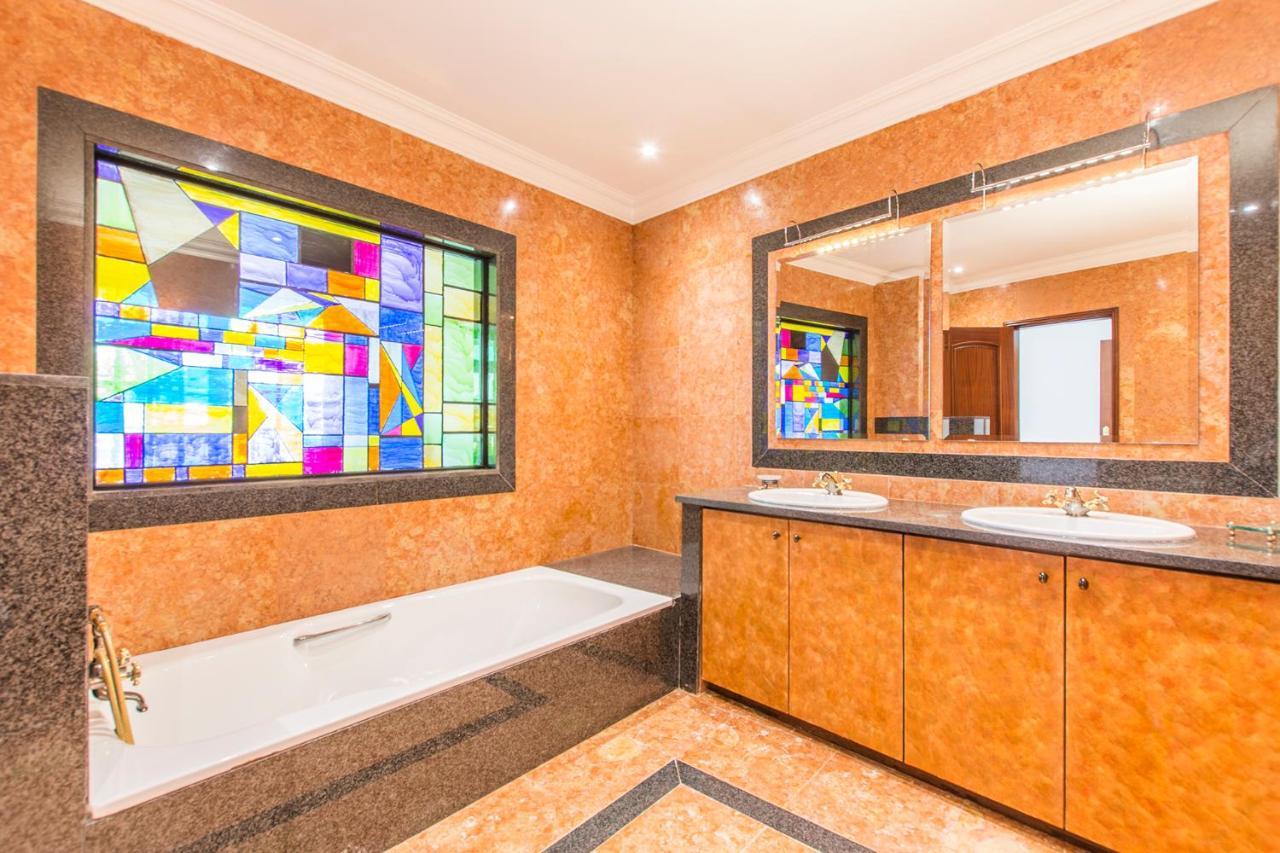 Villa Maia Corroios Extérieur photo